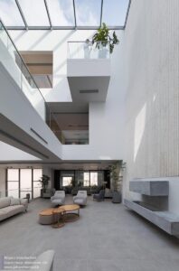 Saaed's House _ Razan Architects (7)