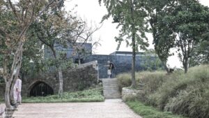 huanglong-mountain-star-zisha-mineral-source-museum-architecture-school-of-southeast-university-plus-atelier-xuk_5 (Copy)