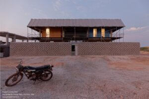 type-less-building-center-for-handy-skills-zav-architects_4 (2)