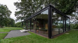 The-Glass-House-Philip-Johnson-Archeyes-2-D