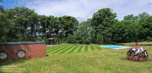 The-Glass-House-Philip-Johnson-Archeyes-Bob-Gundersen3