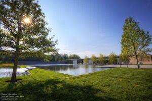 1._Clark_Center_and_Reflecting_Pool