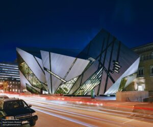 the-rom-lights-up-bloor-street-c-royal-ontario-museum-2280x1900