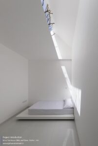 white-trio-house-office-and-store-white-on-white-studio_13